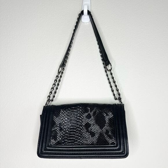 Snake Print Black Shoulder Bag - Picture 4 of 7